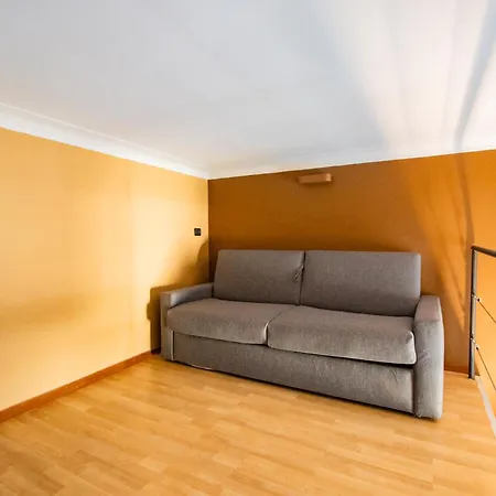 Centro San Carlo Apartman *
